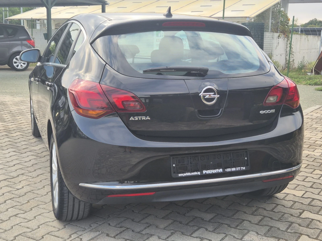 Opel Astra 1.6cdti 110к.с - автомобили, коли, обяви за нови и употребявани 8