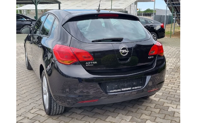 Opel Astra 1.7cdti 110к.с. - автомобили, коли, обяви за нови и употребявани 8