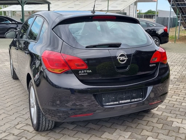 Opel Astra 1.7cdti 110к.с. - автомобили, коли, обяви за нови и употребявани 8