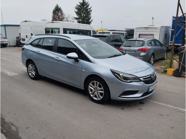 Opel Astra 1.6 CDTI - автомобили, коли, обяви за нови и употребявани 1