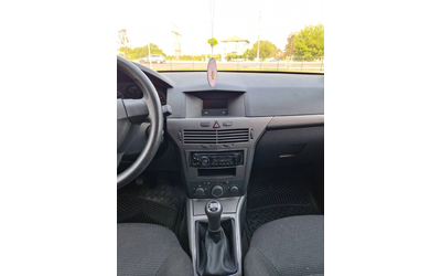 Opel Astra 1.6 - автомобили, коли, обяви за нови и употребявани 11
