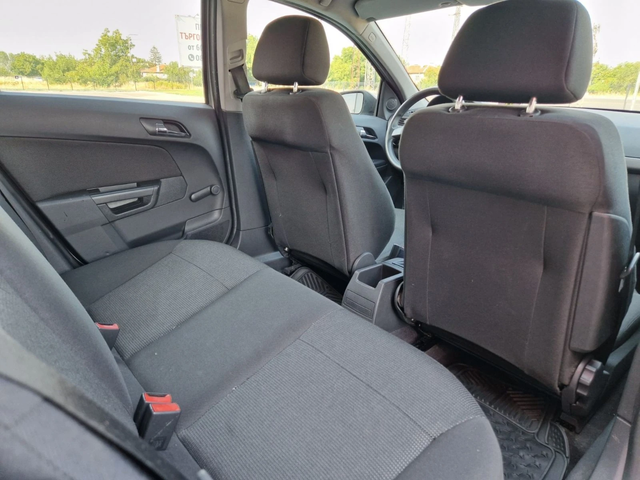 Opel Astra 1.6 - автомобили, коли, обяви за нови и употребявани 13