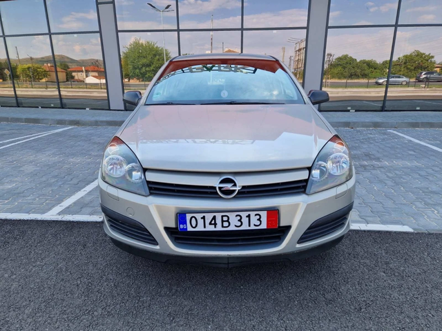 Opel Astra 1.6 - автомобили, коли, обяви за нови и употребявани 2