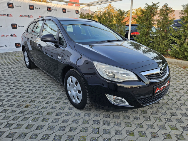 Opel Astra 1.7CDTI-110кс= 6СКОРОСТИ= АВТОПИЛОТ - автомобили, коли, обяви за нови и употребявани 1