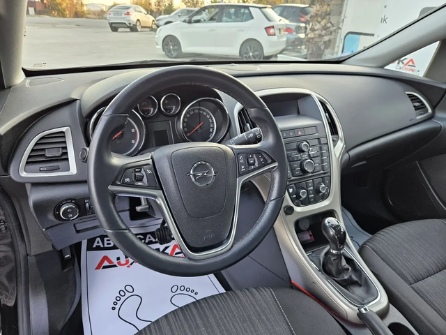 Opel Astra 1.7CDTI-110кс= 6СКОРОСТИ= АВТОПИЛОТ - автомобили, коли, обяви за нови и употребявани 7