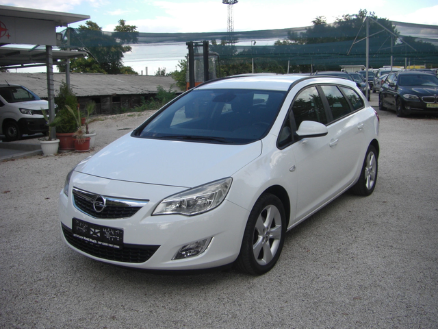 Opel Astra 1.4I EURO 5B - автомобили, коли, обяви за нови и употребявани 0