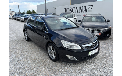 opel-astra - 0