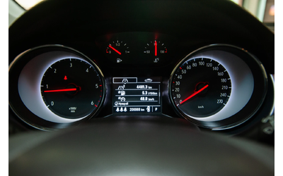 Opel Astra - автомобили, коли, обяви за нови и употребявани 13