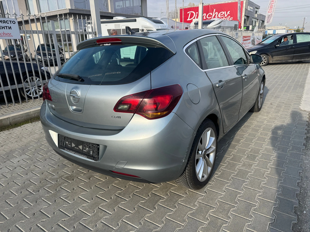 Opel Astra 1.7 Diesel - автомобили, коли, обяви за нови и употребявани 5