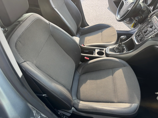 Opel Astra 1.7 Diesel - автомобили, коли, обяви за нови и употребявани 7