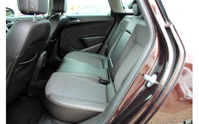 Opel Astra COSMO 1.4 TURBO BiFUEL /ЛИЗИНГ - автомобили, коли, обяви за нови и употребявани 13