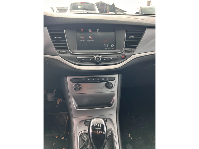 Opel Astra 1.6CDTI NAVI EURO 6 - автомобили, коли, обяви за нови и употребявани 11