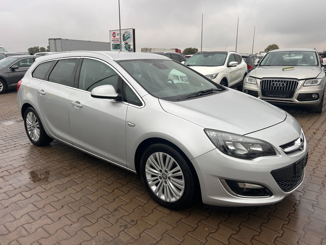 Opel Astra 1.7CDTI NAVI EURO 5 - автомобили, коли, обяви за нови и употребявани 3