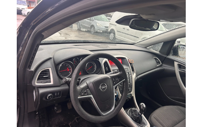 Opel Astra 1.4i EURO 5 - автомобили, коли, обяви за нови и употребявани 10