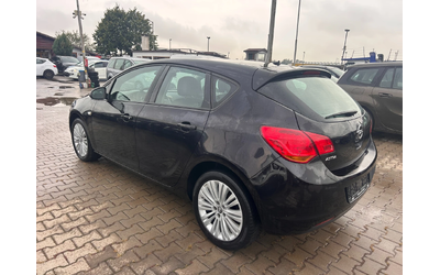 Opel Astra 1.4i EURO 5 - автомобили, коли, обяви за нови и употребявани 7