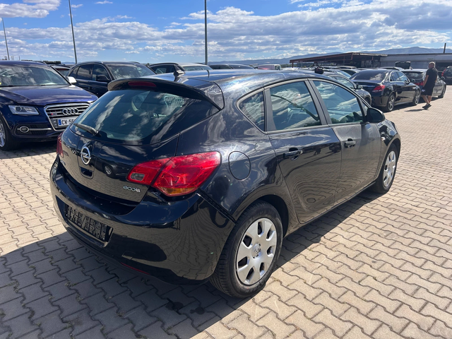 Opel Astra 1.3CDTI NAVI EURO 5 - автомобили, коли, обяви за нови и употребявани 5