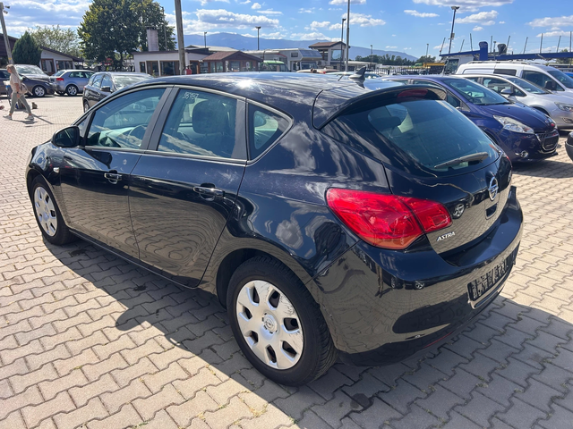 Opel Astra 1.3CDTI NAVI EURO 5 - автомобили, коли, обяви за нови и употребявани 7