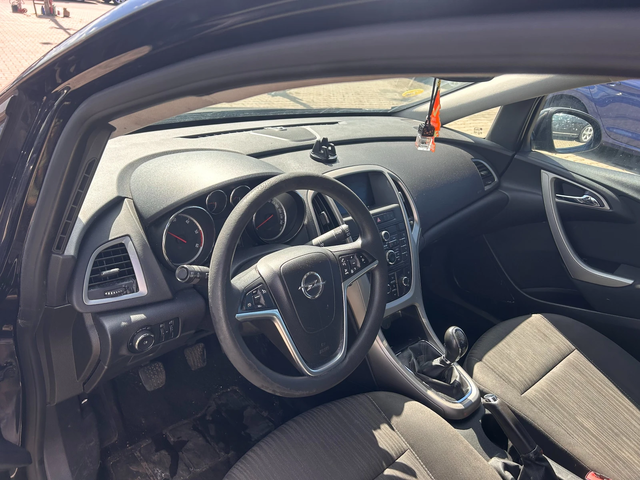 Opel Astra 1.3CDTI NAVI EURO 5 - автомобили, коли, обяви за нови и употребявани 9