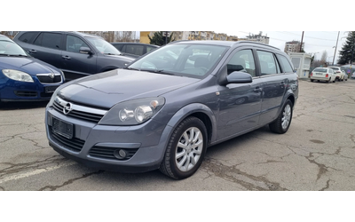 opel-astra - 0