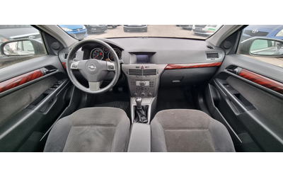 Opel Astra 1.7 CDTI 101 k.c ITALIA - автомобили, коли, обяви за нови и употребявани 11