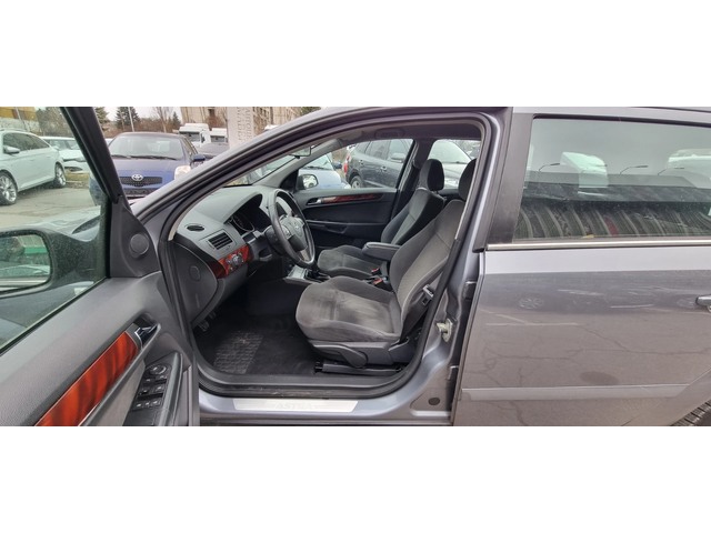 Opel Astra 1.7 CDTI 101 k.c ITALIA - автомобили, коли, обяви за нови и употребявани 6