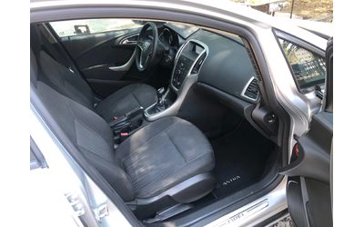 Opel Astra 1.7 CDTI - автомобили, коли, обяви за нови и употребявани 9