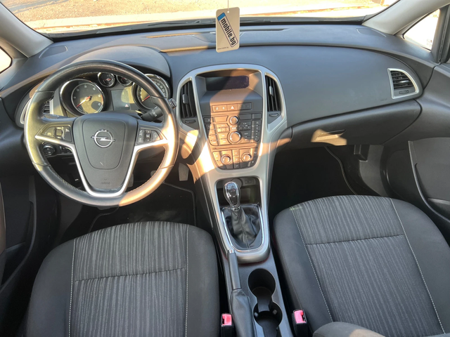 Opel Astra 1.7cdti - автомобили, коли, обяви за нови и употребявани 10