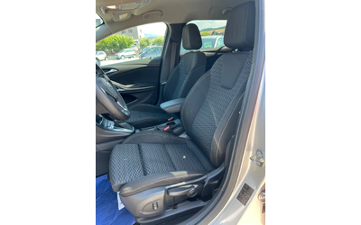 Opel Astra 1.6cdti SPORTSTOURER+ Euro6D - автомобили, коли, обяви за нови и употребявани 11