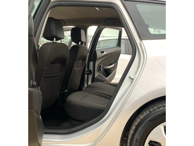 Opel Astra 1.7CDTI 110HP - автомобили, коли, обяви за нови и употребявани 11