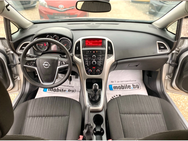 Opel Astra 1.7CDTI 110HP - автомобили, коли, обяви за нови и употребявани 9