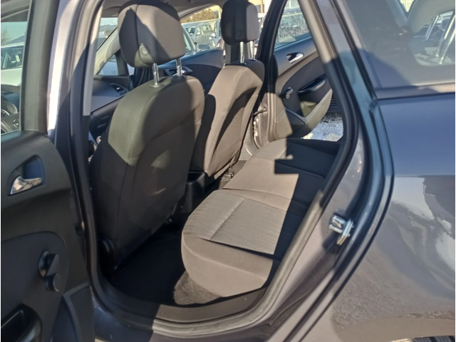 Opel Astra 1.4, 101кс - автомобили, коли, обяви за нови и употребявани 6