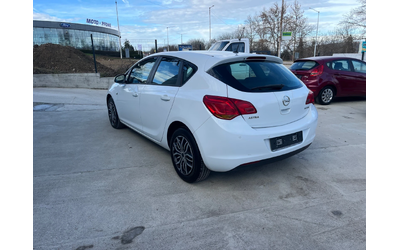 Opel Astra 1.3cdti - автомобили, коли, обяви за нови и употребявани 7