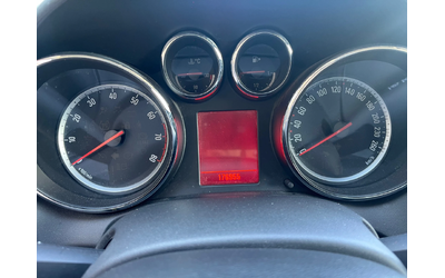 Opel Astra 1.4 газ - автомобили, коли, обяви за нови и употребявани 11