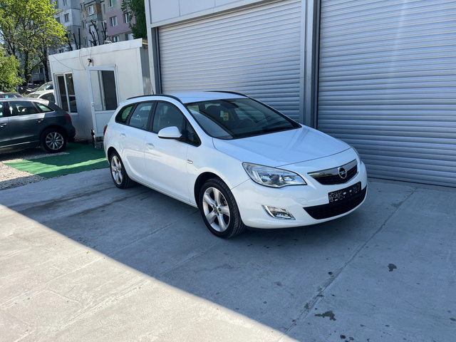 Opel Astra 1.4 газ - автомобили, коли, обяви за нови и употребявани 3