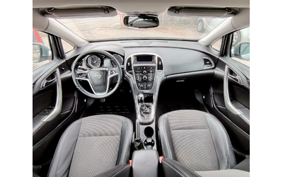 Opel Astra 1.7CDT-i/COSMO - автомобили, коли, обяви за нови и употребявани 11