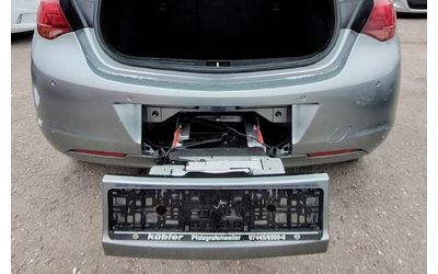 Opel Astra 1.7CDT-i/COSMO - автомобили, коли, обяви за нови и употребявани 8