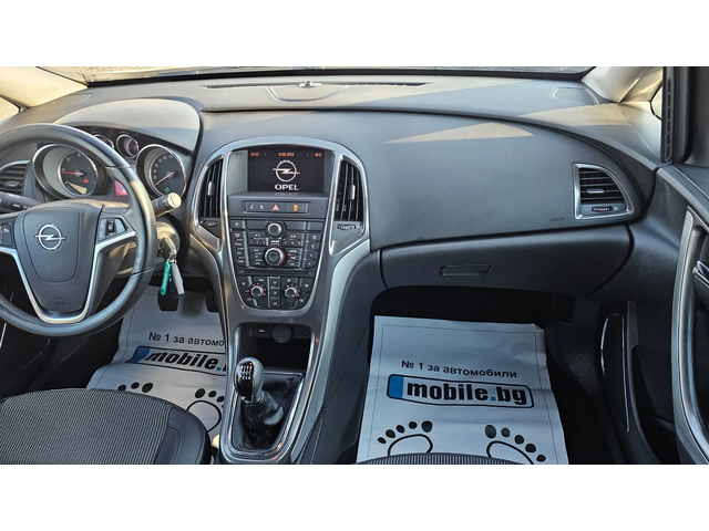 Opel Astra 1.7CDTI-Cosmo-140.000км - автомобили, коли, обяви за нови и употребявани 5