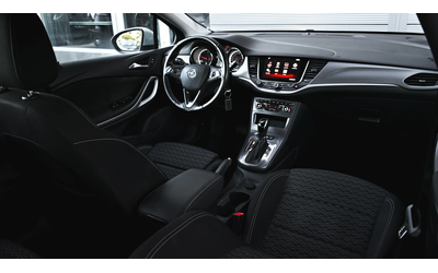Opel Astra Sports Tourer 1.6d Edition Automatic - автомобили, коли, обяви за нови и употребявани 10