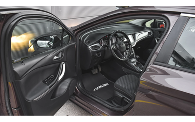 Opel Astra Sports Tourer 1.6 CDTi Bussines Premium Automatic - автомобили, коли, обяви за нови и употребявани 7