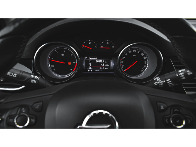 Opel Astra Sports Tourer 1, 6 CDTi Innovation - автомобили, коли, обяви за нови и употребявани 14