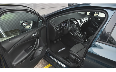 Opel Astra Sports Tourer 1, 6 CDTi Innovation - автомобили, коли, обяви за нови и употребявани 7
