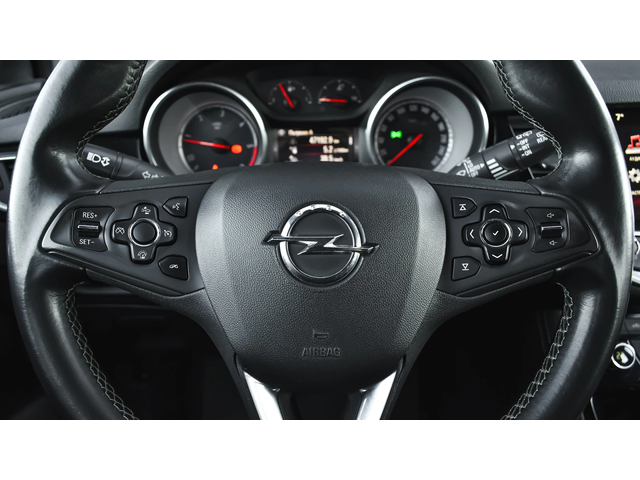 Opel Astra Sports Tourer 1.6d Innovation - автомобили, коли, обяви за нови и употребявани 12