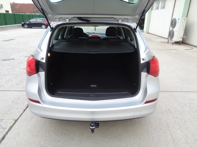 Opel Astra 1.7CDTI-110-COSMO-SPORTS-TOURER-BARTER-LIZING - автомобили, коли, обяви за нови и употребявани 7