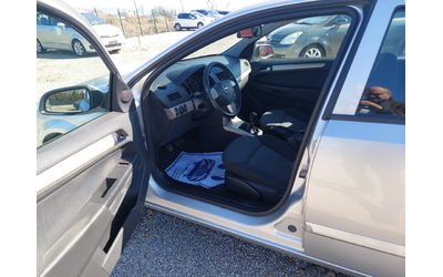 Opel Astra 1.4i - автомобили, коли, обяви за нови и употребявани 10