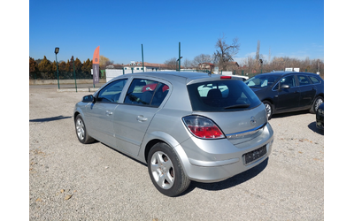 Opel Astra 1.4i - автомобили, коли, обяви за нови и употребявани 6