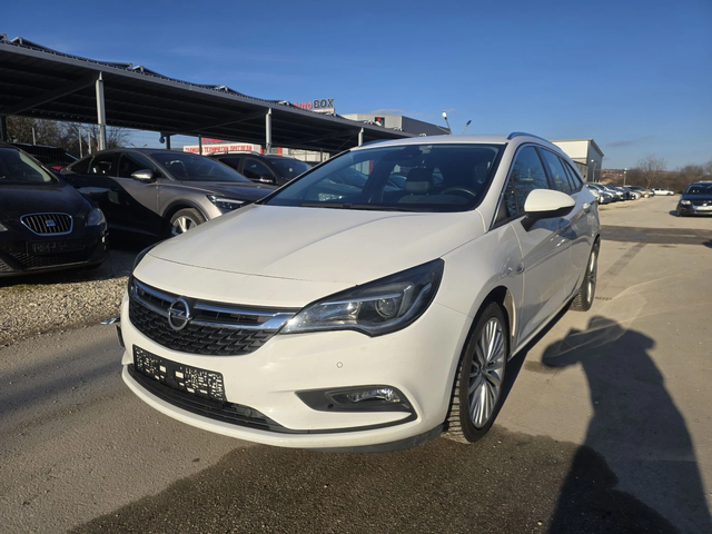 Opel Astra 1.6cdti 110к.с Проблем в мотора - автомобили, коли, обяви за нови и употребявани 0