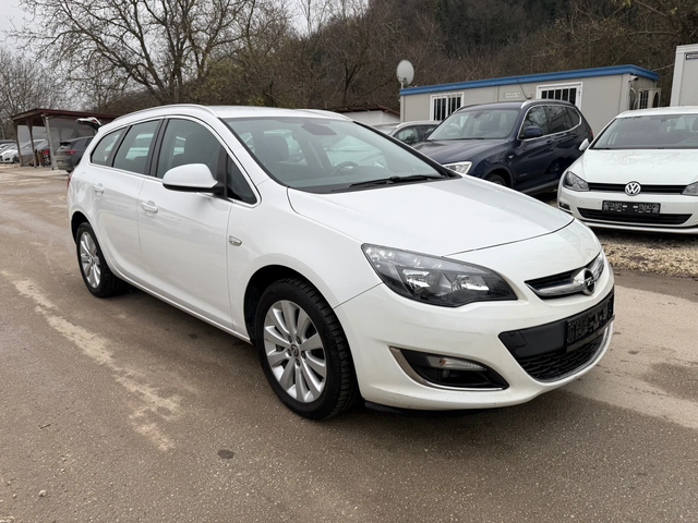 Opel Astra 1.6CDTI - 110к.с. - автомобили, коли, обяви за нови и употребявани 1