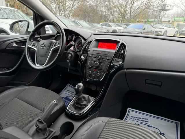Opel Astra 1.6CDTI - 110к.с. - автомобили, коли, обяви за нови и употребявани 11