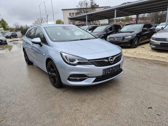 Opel Astra SPORTS TOURER+ 1.5d 122к.с - автомобили, коли, обяви за нови и употребявани 1