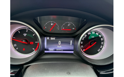 Opel Astra 1.6CDTI Head Up - автомобили, коли, обяви за нови и употребявани 16